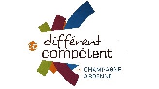 Différent et compétent